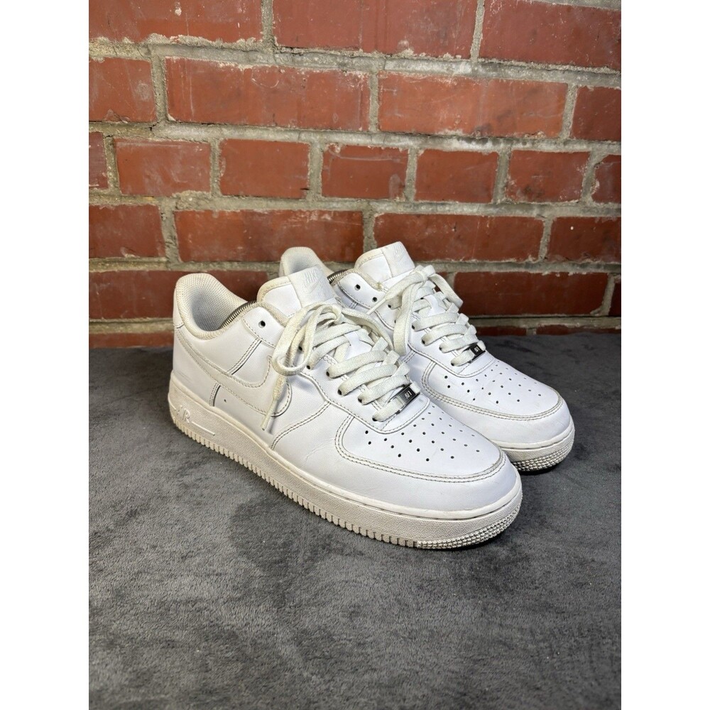 Nike Air Force 1 '07 Triple White Low Top Lace-Up Sneakers CW2288-111 Mens US 10